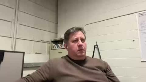 Snapshot of treborinthesky chatting on December 10, 3:22 pm treborinthesky online show from December 10, 3:22 pm