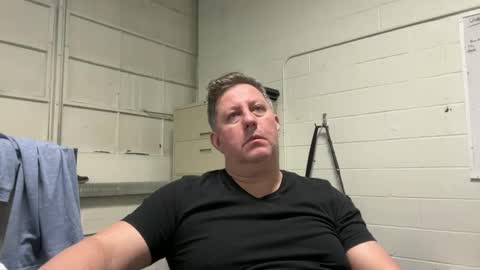 Snapshot of treborinthesky chatting on September 18, 12:51 pm treborinthesky online show from September 18, 12:51 pm