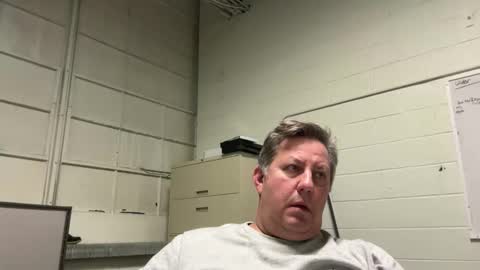 Snapshot of treborinthesky chatting on October 28, 10:34 pm treborinthesky online show from October 28, 10:34 pm