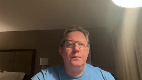 Snapshot of treborinthesky chatting on February 17, 2:52 am treborinthesky online show from February 17, 2:52 am