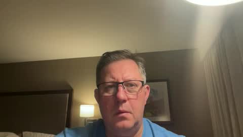 Snapshot of treborinthesky chatting on February 18, 3:24 am treborinthesky online show from February 18, 3:24 am