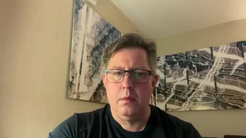 Snapshot of treborinthesky chatting on March 17, 4:17 am treborinthesky online show from March 17, 4:17 am