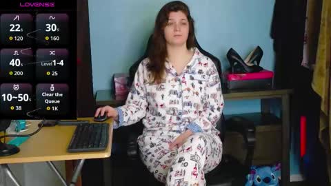 TreeJeanne online show from November 21, 2:54 am