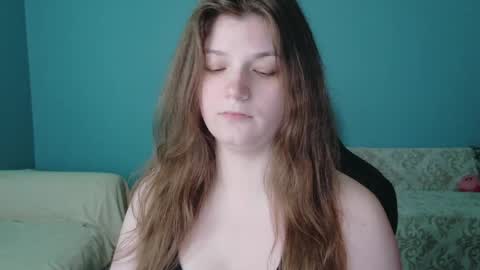 Snapshot of treejeanne chatting on May 24, 4:45 pm TreeJeanne online show from May 24, 4:45 pm