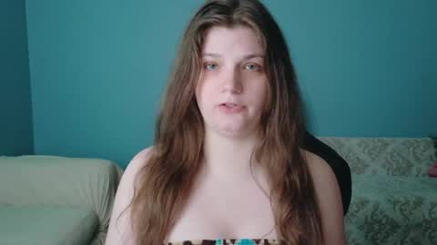 Snapshot of treejeanne chatting on May 25, 3:40 pm TreeJeanne online show from May 25, 3:40 pm
