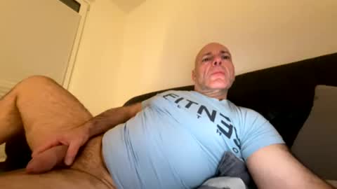 Snapshot of treimann chatting on February 4, 1:13 am Thorcci online show from February 4, 1:13 am