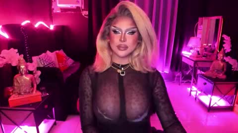 Jade online show from November 17, 2:56 pm