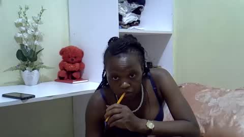 tendybooty online show from November 22, 9:19 am