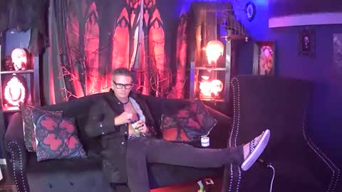 Trent Pounder online show from April 15, 9:05 am