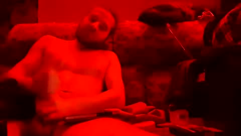 Snapshot of tretrix5588 chatting on December 23, 8:00 am tretrix5588 online show from December 23, 8:00 am