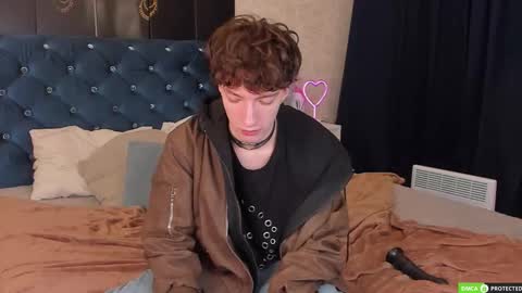 TrevorBenson online show from September 13, 6:18 pm