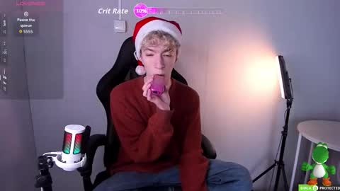 TrevorBenson online show from December 23, 3:15 am