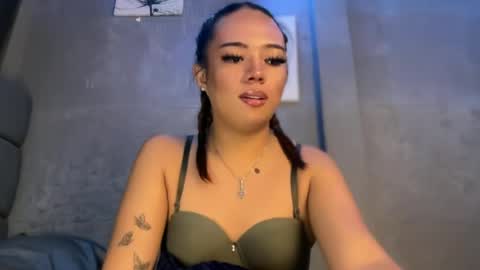 Snapshot of trexie_fucks15 chatting on July 5, 3:52 pm trexie_fucks15 online show from July 5, 3:52 pm