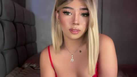 Snapshot of trexie_fucks15 chatting on July 18, 6:28 am trexie_fucks15 online show from July 18, 6:28 am