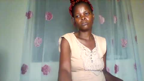 trey_queens online show from January 18, 10:24 pm