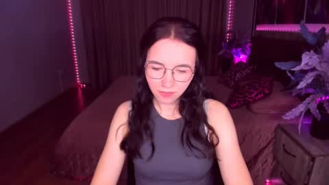 Snapshot of triciadaisy chatting on June 20, 4:59 am TriciaDaisy online show from June 20, 4:59 am