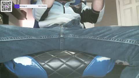 Snapshot of trickedink420 chatting on January 28, 4:18 am J online show from January 28, 4:18 am