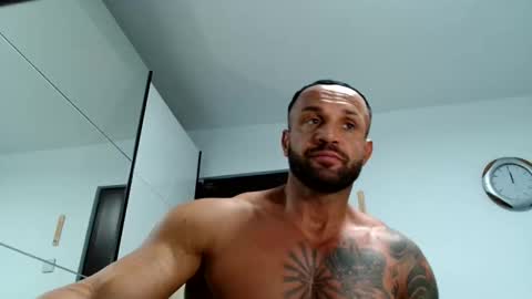 Snapshot of tridentmuscles chatting on January 11, 9:58 am tridentmuscles online show from January 11, 9:58 am