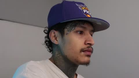 - trieone online show from February 28, 4:54 am