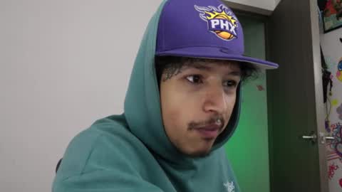 - trieone online show from January 8, 3:25 pm