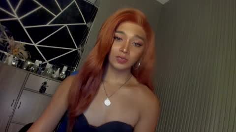 Ms Ella online show from February 10, 4:25 pm