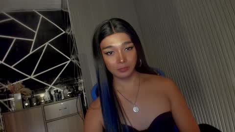 Ms Ella online show from March 7, 1:51 pm