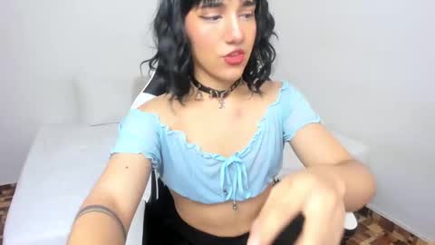 Triny online show from December 10, 10:28 am