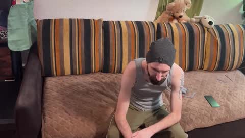 Snapshot of triplestripes chatting on January 19, 11:47 am SibSab online show from January 19, 11:47 am