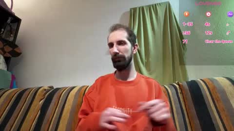 Snapshot of triplestripes chatting on February 1, 2:59 pm SibSab online show from February 1, 2:59 pm