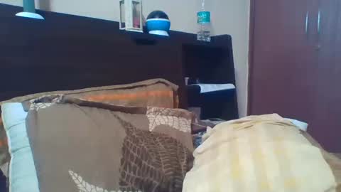 Snapshot of triplexxx007 chatting on January 4, 2:25 pm Raaz keeps ur Raaz online show from January 4, 2:25 pm