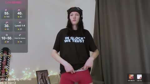 Snapshot of trishxl chatting on February 24, 5:11 pm Max online show from February 24, 5:11 pm