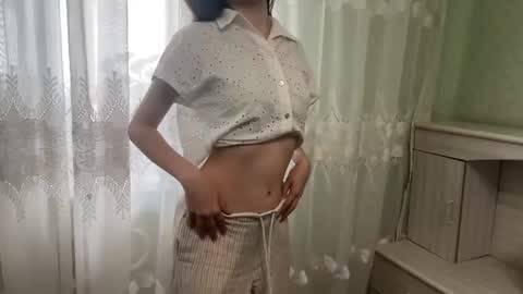 Snapshot of tristalevy chatting on July 3, 10:10 am Sofa Im new here and so far I do not take off the panties online show from July 3, 10:10 am
