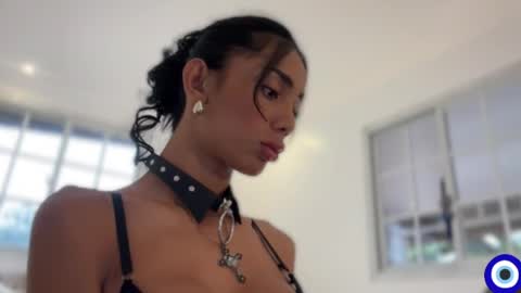 trixieemerald online show from May 27, 11:24 pm