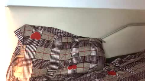 Troncq online show from April 16, 5:58 pm