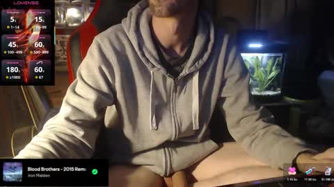 trooper0690 online show from November 11, 6:08 pm