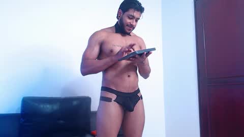    online show from December 5, 4:58 pm