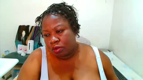 TrueBella30 online show from September 18, 9:33 am