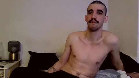 Snapshot of trueblove chatting on January 8, 9:39 pm trueblove online show from January 8, 9:39 pm