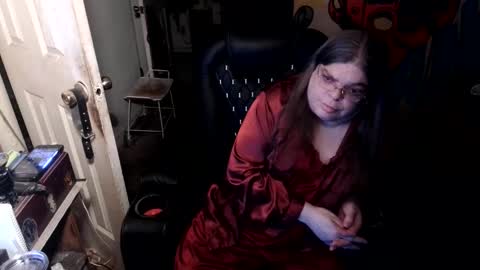 Anne online show from May 11, 4:04 pm