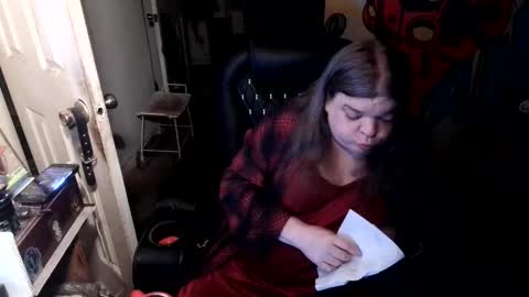 Anne online show from May 30, 8:33 am