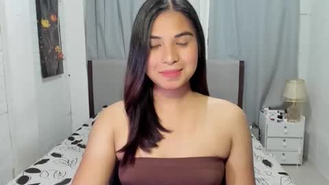 Snapshot of ts_barbie28 chatting on February 6, 10:29 am KC online show from February 6, 10:29 am