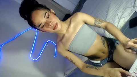 Snapshot of ts_pinalove chatting on July 9, 11:09 pm MYKA online show from July 9, 11:09 pm
