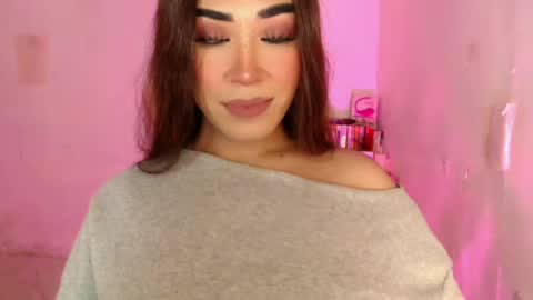 The Girl Named Romantika  online show from June 24, 6:34 am