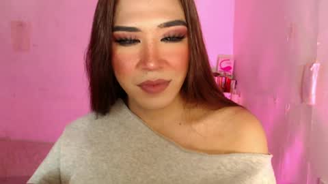 The Girl Named Romantika  online show from June 25, 6:34 pm