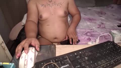 tsamandaxxx online show from June 7, 1:43 am