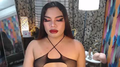 Snapshot of tsbrianabankhugecock chatting on January 23, 1:24 pm brianna online show from January 23, 1:24 pm