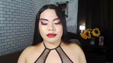 Snapshot of tsbrianabankhugecock chatting on October 1, 1:22 am brianna online show from October 1, 1:22 am