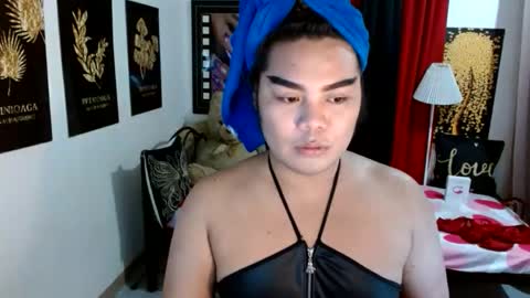 Snapshot of tsbrianabankhugecock chatting on May 9, 10:42 am brianna online show from May 9, 10:42 am