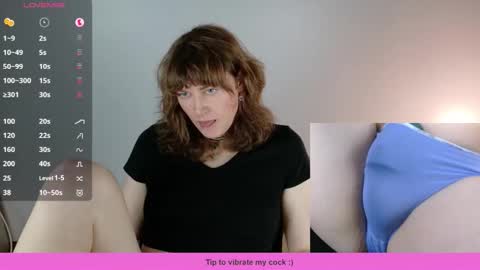 Ellie Ryder online show from December 18, 12:38 am