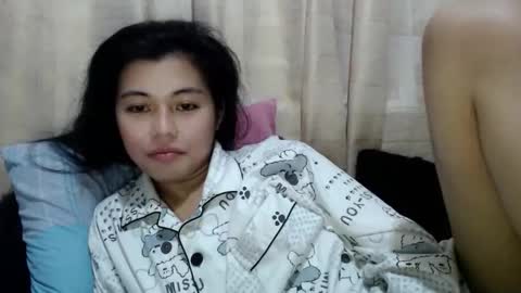 Snapshot of tspaulyn chatting on May 16, 7:56 pm Paulyn online show from May 16, 7:56 pm